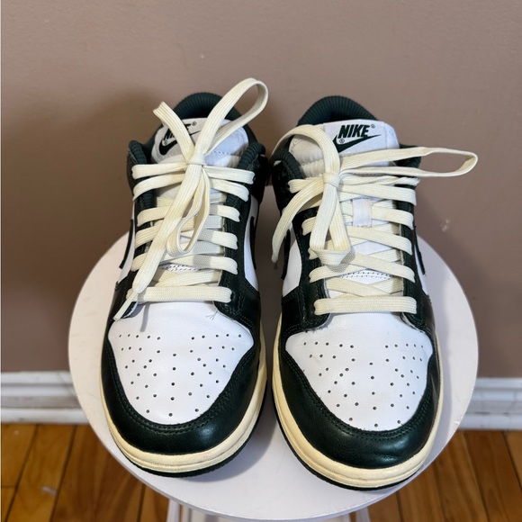 Size 7.5W - Nike Dunk Low “Vintage Green” - Picture 3 of 5